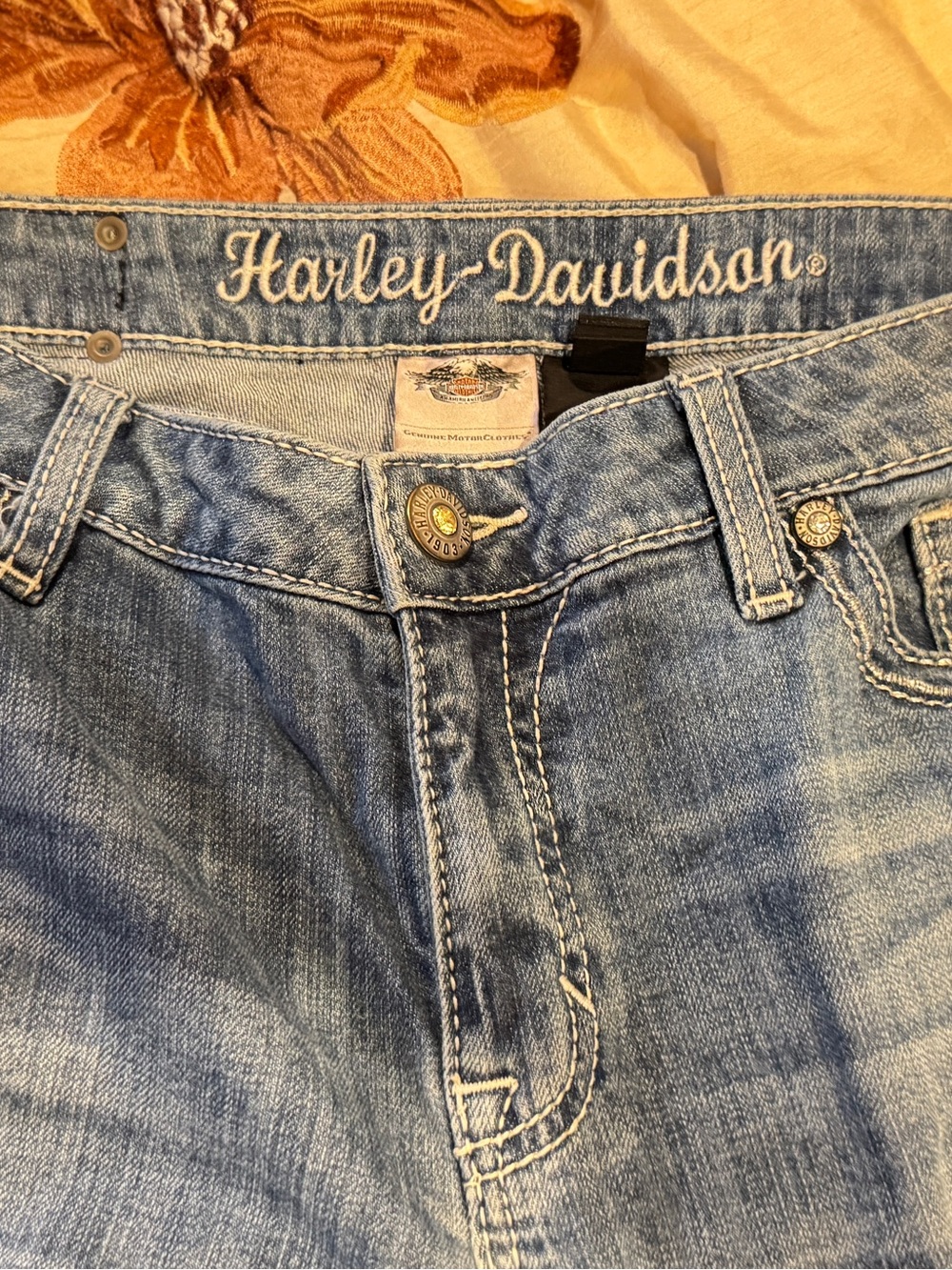 Jeans Subcategory Identification - Picture 5 of 7